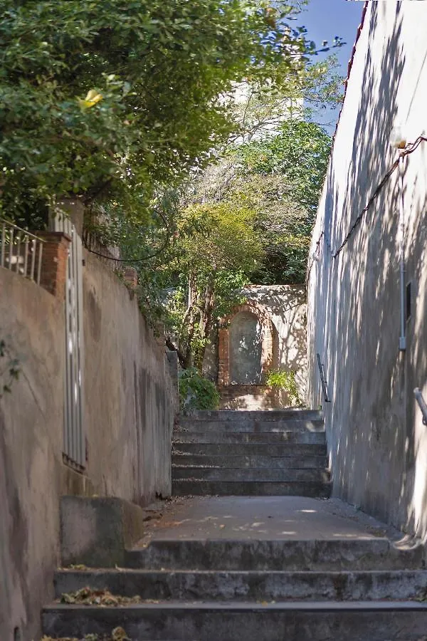 Tres Bel Appartement Avec Une Jolie Vue Dans Le Quartier Prise De Vauban Marseille France